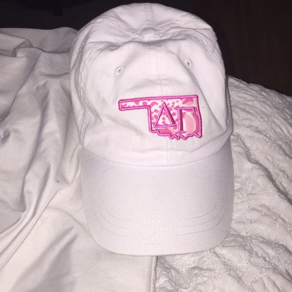 Delta Gamma DG Hat